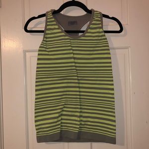 Striped Athleta Workout Tank Top With Built-In Bra